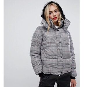 QED London Women's Black Red White Plaid Puffer Winter Coat Hooded Jacket